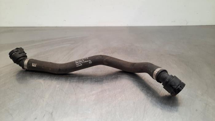 Radiator hose Mercedes B-Klasse