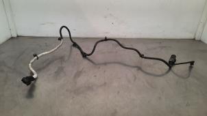 Gebruikte Leiding (diversen) Ford Transit Custom 2.0 TDCi 16V Eco Blue 170 Prijs € 42,35 Inclusief btw aangeboden door Autohandel Didier