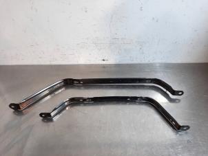 Gebruikte Tank Band Ford Puma 1.0 Ti-VCT EcoBoost mHEV 12V Prijs € 42,35 Inclusief btw aangeboden door Autohandel Didier