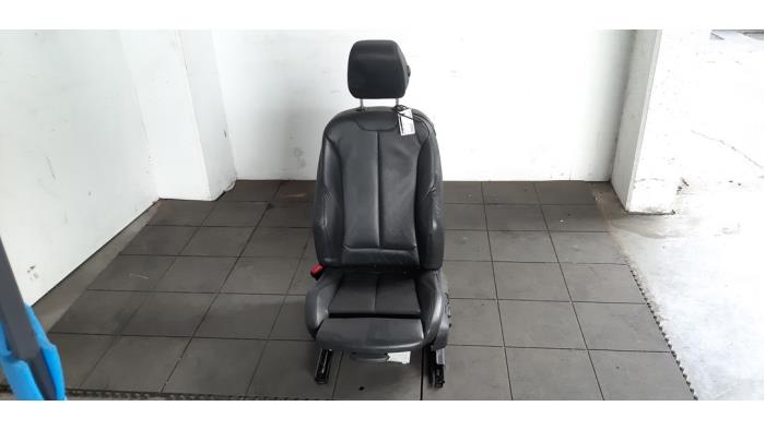 Fotel lewy BMW 4-Serie