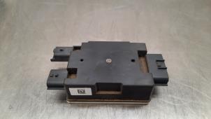 Gebruikte Brandstofpomp module Renault Trafic (1FL/2FL/3FL/4FL) 2.0 dCi 16V 145 Prijs € 66,55 Inclusief btw aangeboden door Autohandel Didier