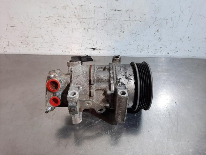 Air conditioning pump Peugeot 208