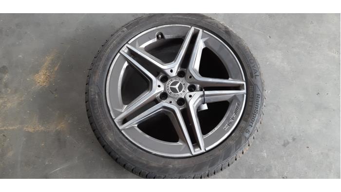 Wheel + tyre Mercedes A-Klasse