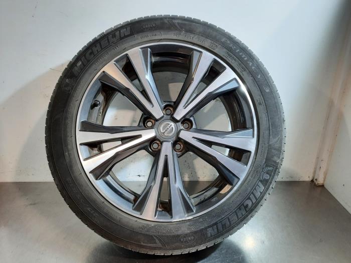 Velg + Band Nissan Qashqai