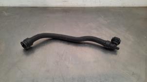 Gebruikte Radiateurslang Citroen Jumpy 2.0 Blue HDI 145 Prijs € 30,25 Inclusief btw aangeboden door Autohandel Didier