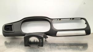 Gebruikte Kilometerteller sierlijst Citroen Jumpy 2.0 Blue HDI 120 Prijs € 54,45 Inclusief btw aangeboden door Autohandel Didier