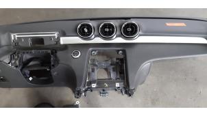 Gebruikte Airbag set + dashboard Mercedes C (W206) C-220d 2.0 Turbo 16V Prijs € 2.238,50 Inclusief btw aangeboden door Autohandel Didier
