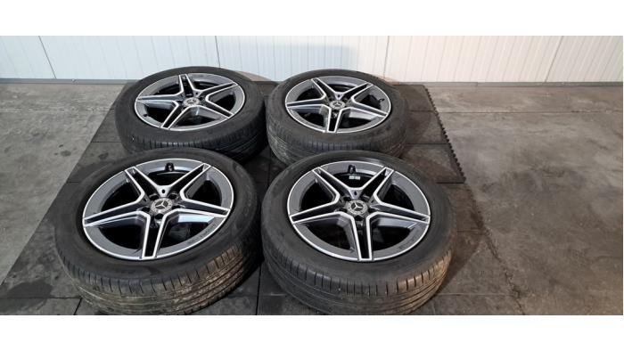 Kit jantes + pneumatiques Mercedes GLB-Klasse