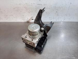 Gebruikte ABS Pomp Nissan Juke (F15) 1.6 DIG-T 16V 4x4 Nismo Prijs € 266,20 Inclusief btw aangeboden door Autohandel Didier