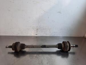 Gebruikte Aandrijfas rechts-achter Mercedes E (W212) E-350 CDI BlueEfficiency 3.0 V6 24V Prijs € 102,85 Inclusief btw aangeboden door Autohandel Didier