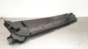 Gebruikte Paravent Citroen Jumpy 2.0 Blue HDI 120 Prijs € 66,55 Inclusief btw aangeboden door Autohandel Didier