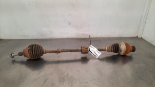 Gebruikte Steekas rechts-voor Skoda Karoq 1.5 TSI 16V Prijs € 399,30 Inclusief btw aangeboden door Autohandel Didier