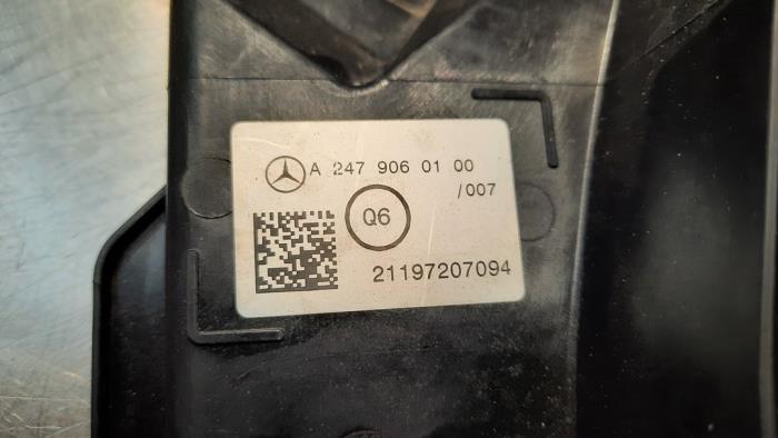 Koelvin van een Mercedes-Benz CLA (118.3) 2.0 CLA-180d 2021