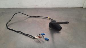 Gebruikte Antenne Renault Zoé (AG) R110 Prijs € 54,45 Inclusief btw aangeboden door Autohandel Didier