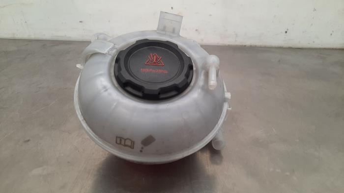 Réservoir d&#039;expansion Audi RS3