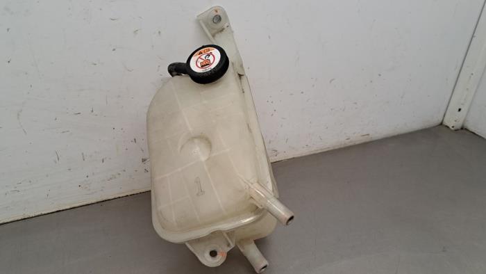 Expansion vessel Toyota Auris