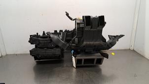 Gebruikte Chaufagebak Volkswagen T-Cross 1.0 TSI 110 12V Prijs € 532,40 Inclusief btw aangeboden door Autohandel Didier