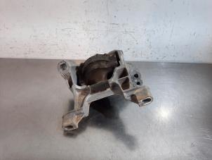 Gebruikte Motorsteun Mazda CX-5 I (KE,GH) 2.0 SkyActiv-G 160 16V 4WD Prijs € 48,40 Inclusief btw aangeboden door Autohandel Didier