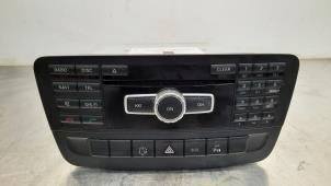Gebruikte Radio module Mercedes A (W176) 1.6 A-180 16V Prijs € 332,75 Inclusief btw aangeboden door Autohandel Didier