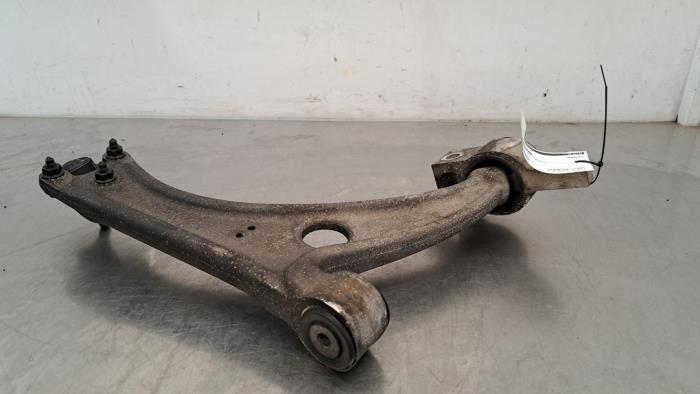 Front wishbone, left Audi Q3