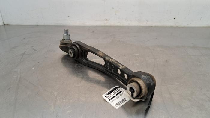 Draagarm links-voor van een Land Rover Range Rover IV (LG) 4.4 SDV8 32V 2020