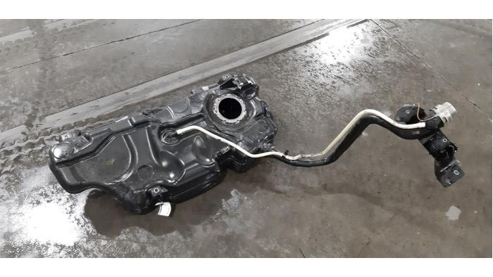 Réservoir de carburant Volkswagen Polo