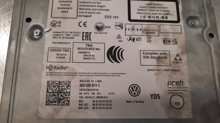 Radio module van een Volkswagen Polo VI (AW1) 1.6 TDI 16V 80 2019