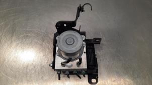 Gebruikte ABS Pomp Peugeot 3008 II (M4/MC/MJ/MR) 1.2 12V e-THP PureTech 130 Prijs € 399,30 Inclusief btw aangeboden door Autohandel Didier