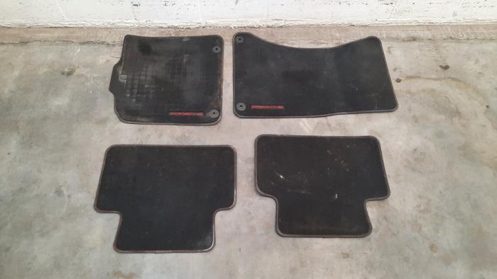 Set of mats Porsche Macan