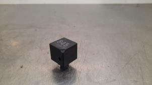 Gebruikte Zekering Porsche Macan (95B) 3.0 V6 24V GTS Prijs € 18,15 Inclusief btw aangeboden door Autohandel Didier