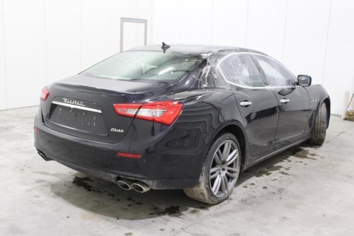Hayon Maserati Ghibli