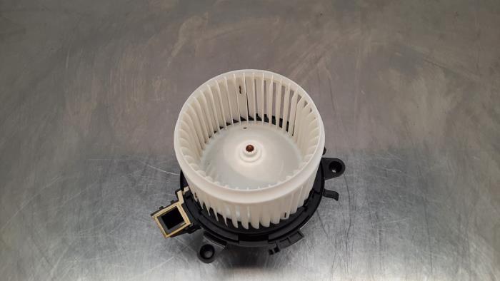 Heating and ventilation fan motor Peugeot 5008