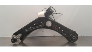 Gebruikte Triangel links-voor Ford Tourneo Connect/Grand Tourneo Connect 1.5 Ecoboost Prijs € 133,10 Inclusief btw aangeboden door Autohandel Didier