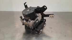 Gebruikte ABS Pomp Nissan NP 300 Navara (D23) 2.3 dCi twinturbo 16V 4x4 Prijs € 199,65 Inclusief btw aangeboden door Autohandel Didier