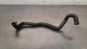 Gebruikte Radiateurslang Mercedes GLE (W166) 300d 2.0 4-Matic Prijs € 24,20 Inclusief btw aangeboden door Autohandel Didier