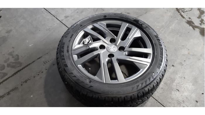 Wheel + tyre Peugeot 208