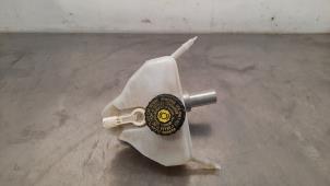 Gebruikte Hoofdremcilinder Mercedes C (W205) C-200 1.5 EQ Boost Prijs € 30,25 Inclusief btw aangeboden door Autohandel Didier