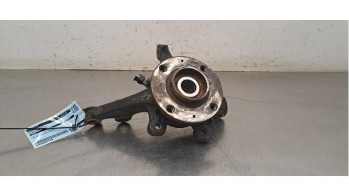 Joint avant gauche Peugeot 208