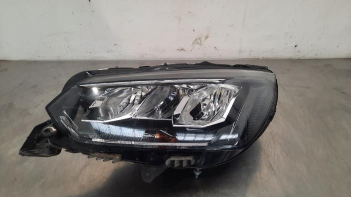Headlight, left Peugeot 208