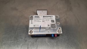 Gebruikte Navigatie Module Renault Trafic (1FL/2FL/3FL/4FL) 2.0 dCi 16V 150 Prijs € 102,85 Inclusief btw aangeboden door Autohandel Didier