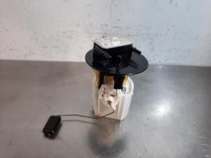 Gebruikte Tank element Pomp Peugeot 208 II (UB/UH/UP) 1.5 BlueHDi 100 Prijs € 133,10 Inclusief btw aangeboden door Autohandel Didier