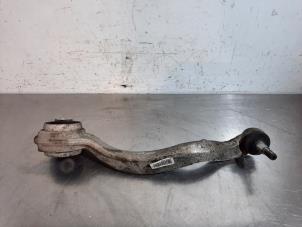 Gebruikte Draagarm boven rechts-voor Mercedes E (W212) E-350 CDI BlueEfficiency 3.0 V6 24V Prijs € 42,35 Inclusief btw aangeboden door Autohandel Didier