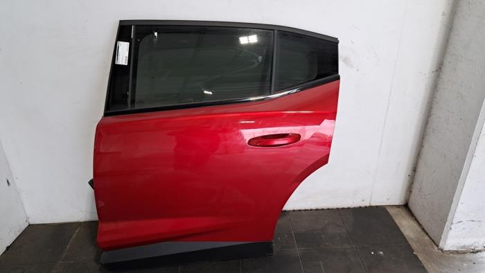 Drzwi lewe tylne wersja 4-drzwiowa Peugeot 408