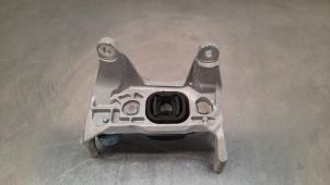 Gebruikte Motorrubber Nissan Qashqai (J12) 1.3 DIG-T MHEV 16V Prijs € 54,45 Inclusief btw aangeboden door Autohandel Didier