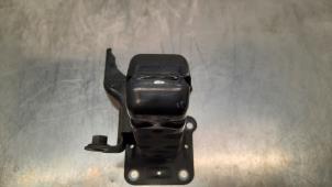 Gebruikte Frontdeel steun Mercedes Vito (447.6) 1.7 110 CDI 16V Prijs € 30,25 Inclusief btw aangeboden door Autohandel Didier