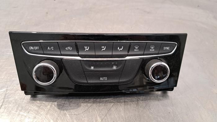 Air conditioning control panel Opel Astra