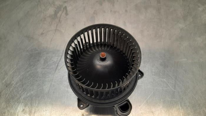 Motor de ventilador de calefactor Ford Transit
