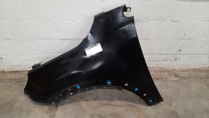 Front wing, left Fiat 500X