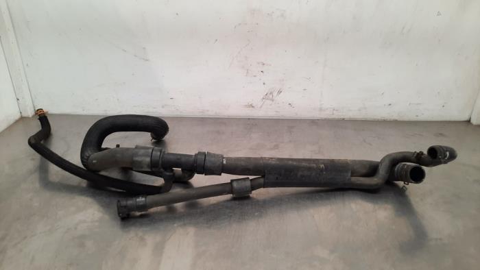 Radiator hose Renault Master