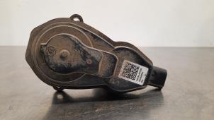 Gebruikte Handrem motor Hyundai Tucson (NX) 1.6 T-GDI Hybrid 48V Prijs € 66,55 Inclusief btw aangeboden door Autohandel Didier